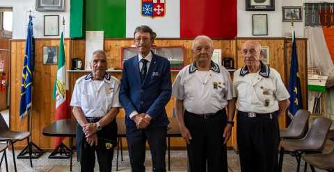 Bussole, fari, cartine, modellini: nel Porto un'antica associazione ha creato il "museo del mare"